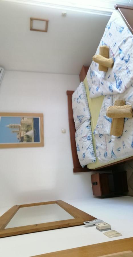 Apartments Ok Lopar Ruang foto