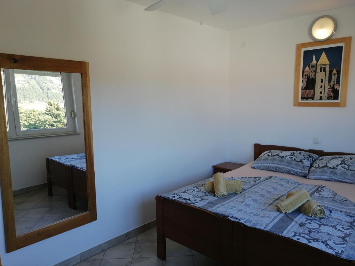 Apartments Ok Lopar Ruang foto