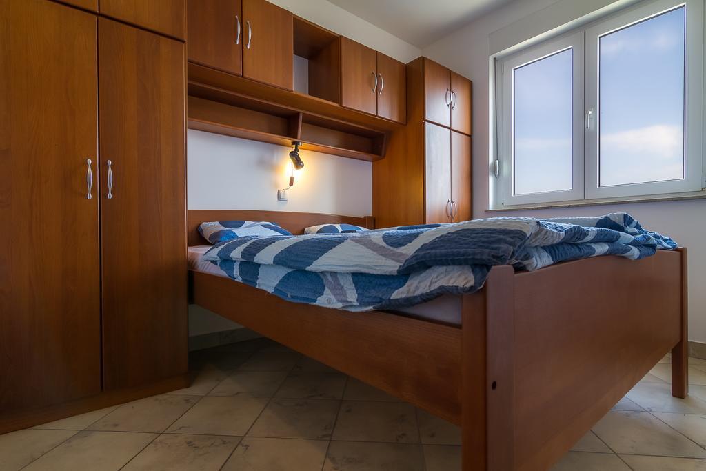 Apartments Ok Lopar Bagian luar foto
