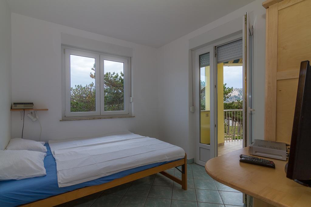 Apartments Ok Lopar Bagian luar foto