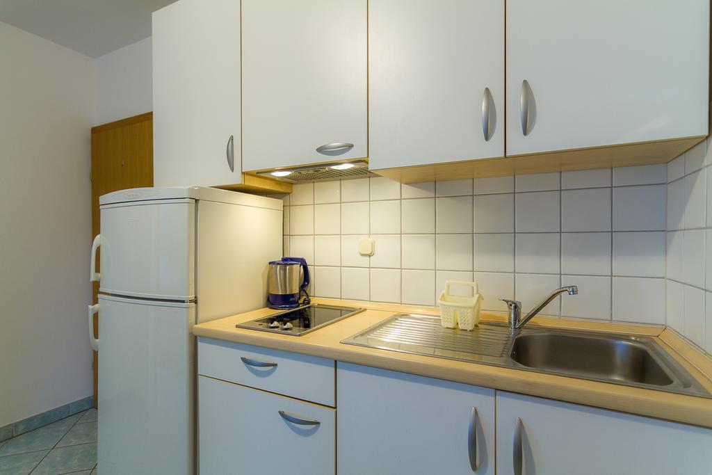 Apartments Ok Lopar Bagian luar foto